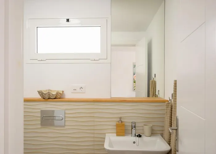 White Volcano - Pool And Gym In Sport Center Fariones Included By Lanzarote 卡门港