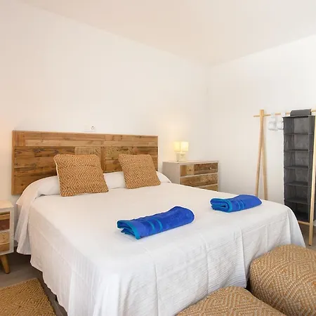 Feriehus White Volcano - Pool And Gym In Sport Center Fariones Included By Lanzarote Puerto del Carmen (Lanzarote)